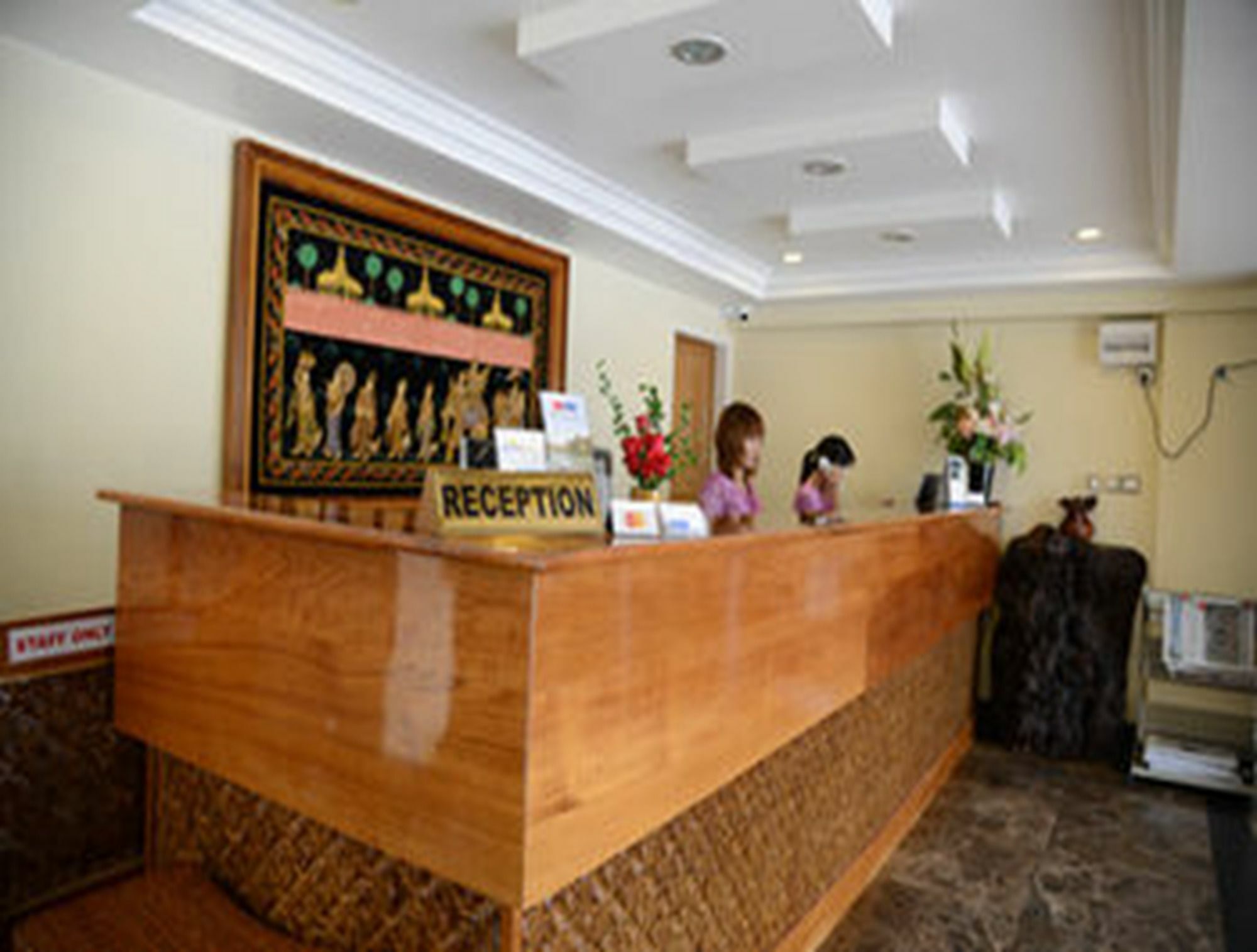 Hotel Wardan Янгон Экстерьер фото